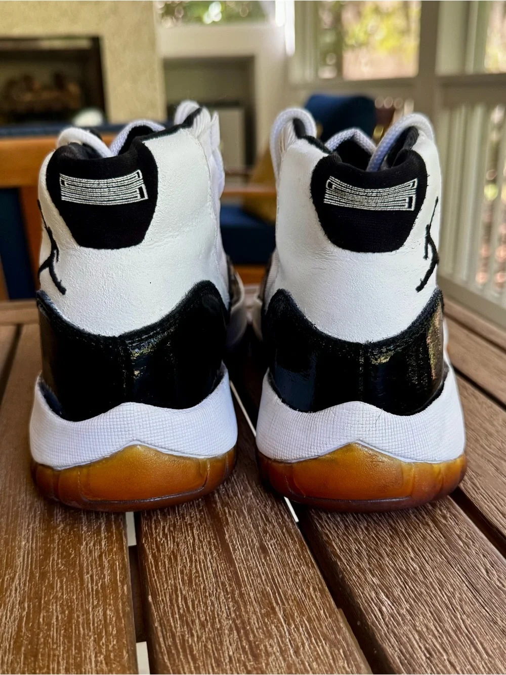 RARE 2000 Jordan 11 Concord. Size 10.